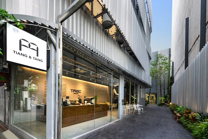 General Manager (Hostel & Café) Yoo Sanook