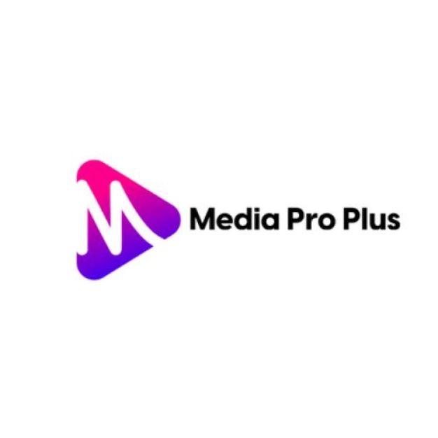 ช่างภาพ และ Photo Editer บริษัท มีเดีย โปร พลัส จำกัด Media Pro Plus Co., Ltd.