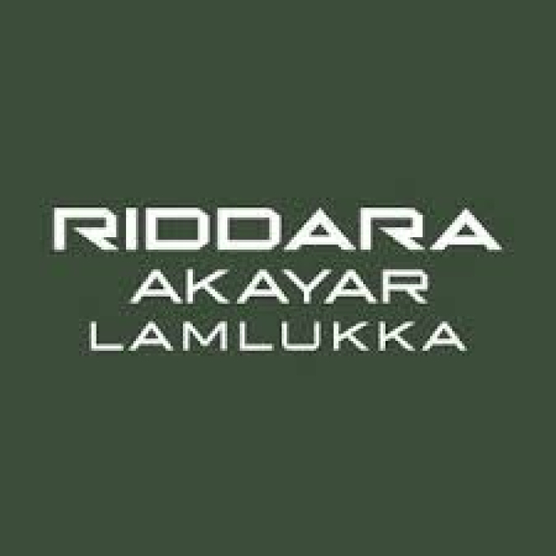 ช่างยานยนต์ไฟฟ้า Akayar Co.,Ltd