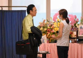 หมอผ่าตัดลำไส้ ห้ามเลือดให้ 'ปอ' ผลน่าพอใจ ใกล้ออกซีซียู