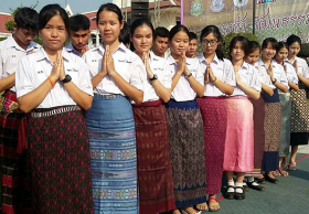 ชัยภูมิรณรงค์ นุ่งซิ่น ไม่นุ่งสั้น คืนรากเหง้าวิถีไทย