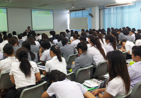 ทปสท. ลงมติยกเลิก เปิด-ปิด ภาคเรียนตามอาเซียน