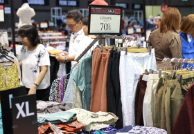 เซ็นลาดฯ จัดโปรลดกระหน่ำกลางปี ลดสูงสุดถึง 90 %