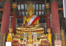 ไหว้องค์หลวงพ่อทองดำ ให้โชคดีปลดหนี้หมดสิน!