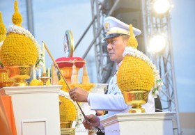 สุดยิ่งใหญ่ ราชภัฏนครฯ จัดพิธีอัญเชิญตราราชภัฎสัญลักษณ์และมอบเข็มราชภัฏสัญลักษณ์ ปี 2561