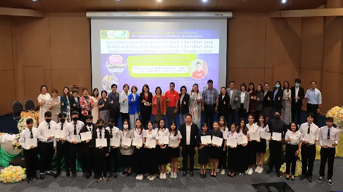 JOBBKK.COM ร่วมกิจกรรมโครงการประกวดผลงานสหกิจศึกษาดีเด่น และบรรยายพิเศษ มหาวิทยาลัยราชภัฏอุตรดิตถ์ โดยศูนย์พัฒนาคุณภาพการศึกษาบูรณาการกับการทำงาน